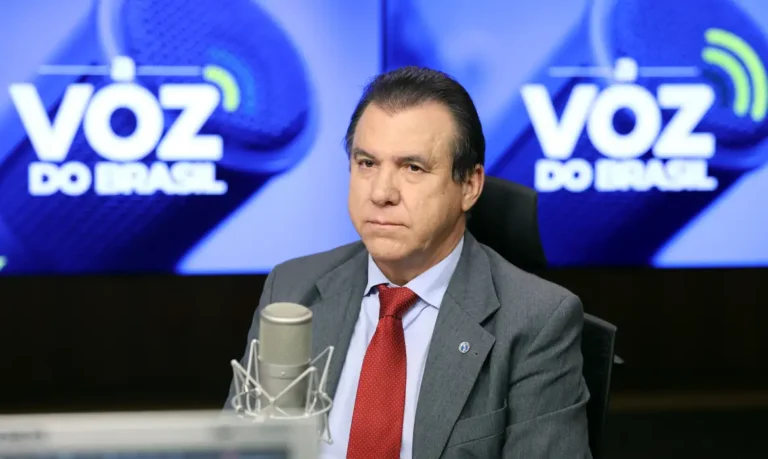 Novo salário mínimo de R$ 1.518 começa a valer nesta quarta-feira