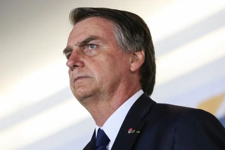 PGR se manifesta contra autorização para viagem de Bolsonaro para posse de Trump