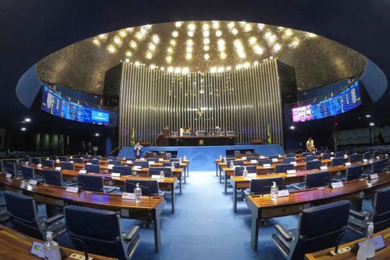 Quem são os pretendentes a senador nas chapas de Raquel Lyra e João Campos