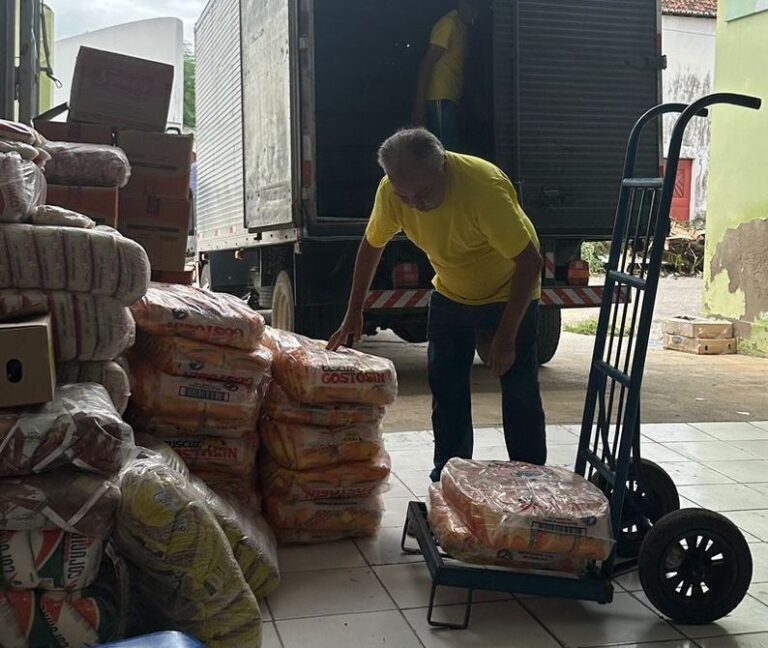 Escolas da rede municipal de Ouricuri continuam recebendo melhorias para garantir retorno organizado às aulas
