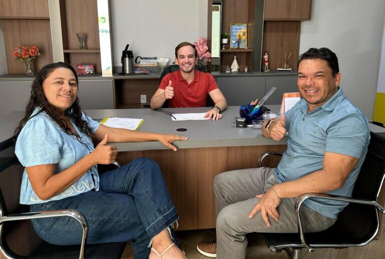 Destaque em Pernambuco: prefeito de Ouricuri, Victor Coelho, quita consignados e regulariza salários deixados pela gestão anterior