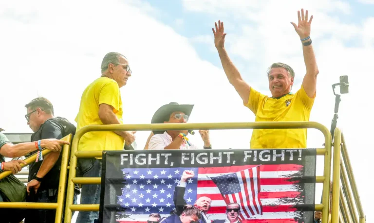 Ato no Rio pede anistia a condenados pelos ataques de 8 de janeiro
