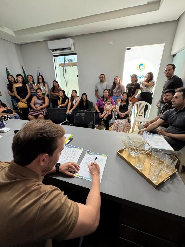 Prefeitura de Ouricuri dá continuidade à posse dos concursados da educação