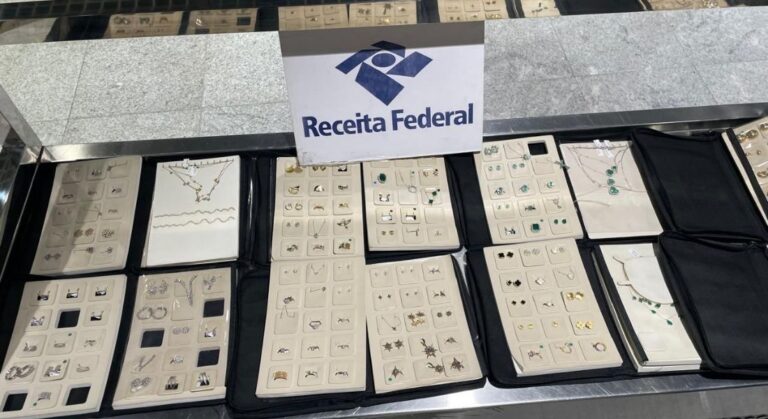 Receita Federal apreende R$ 1 milhão em joias no aeroporto do Recife
