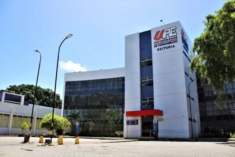 Governo de Pernambuco abre concurso público para 58 professores da UPE, Ouricuri está na lista