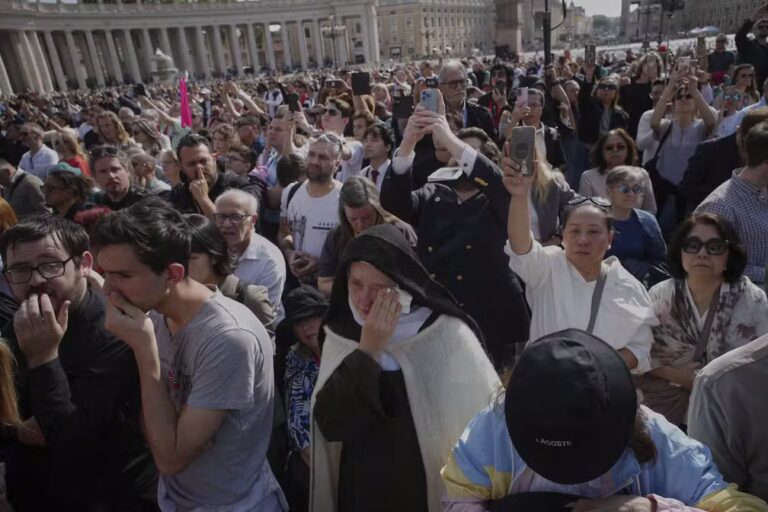 Último dia de velório do Papa Francisco na Basílica de São Pedro