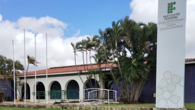 IFSertãoPE abre processo seletivo para contratação de professor substituto