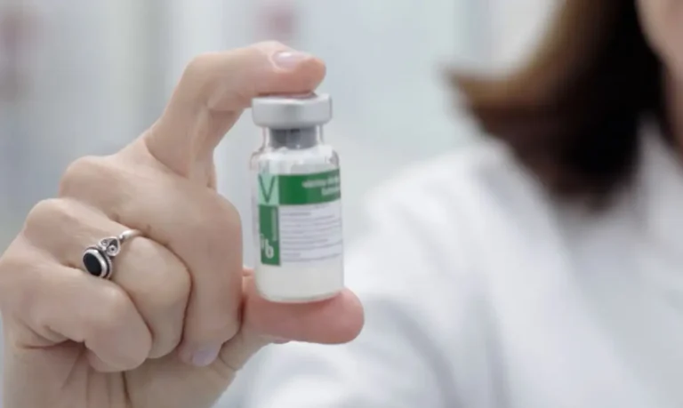 Butantan desenvolve primeira vacina brasileira contra gripe aviária