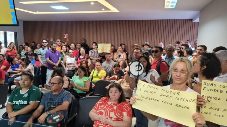 Vereadores aprovam Projeto de Lei sobre o reajuste para os profissionais do magistério de Ouricuri