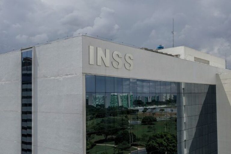 INSS bloqueia descontos de empréstimo consignado para todos os beneficiários- A decisão foi publicada no Diário Oficial da União desta quinta-feira (08)