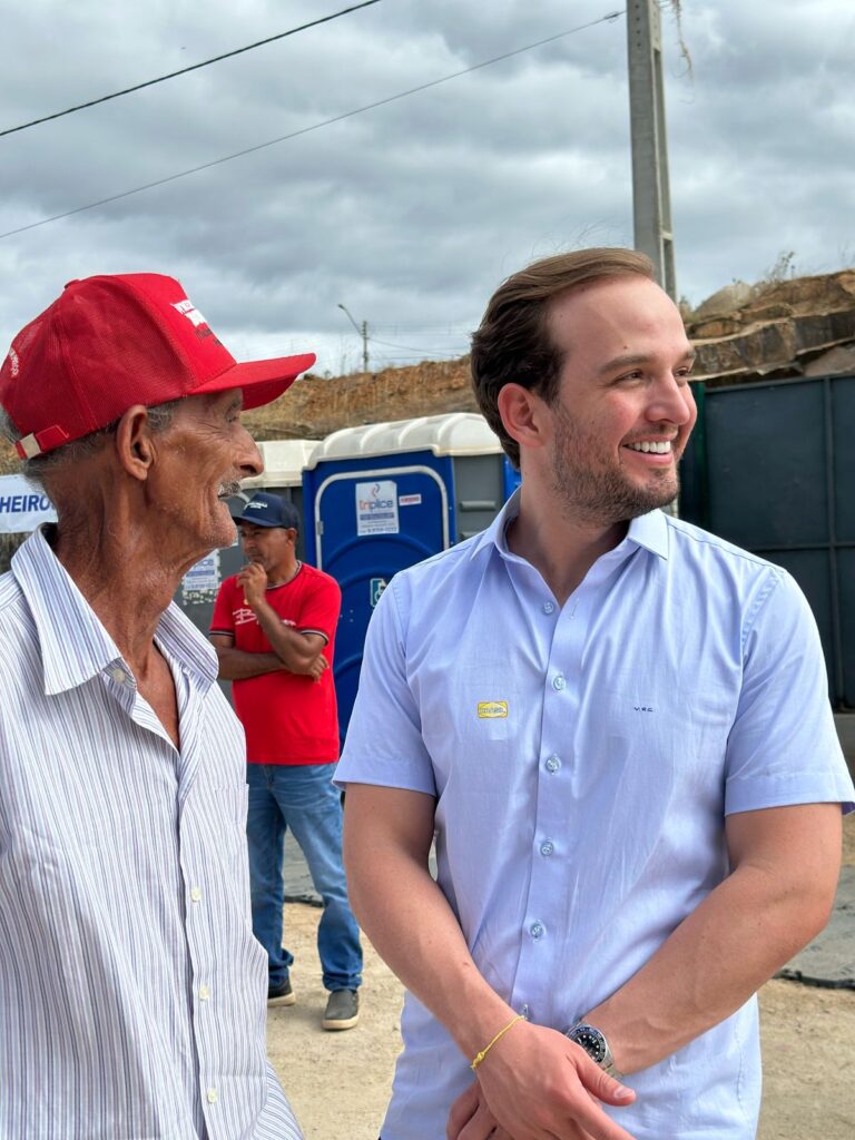 Victor Coelho participa de cerimônia de ampliação da estação de bombeamento em Salgueiro