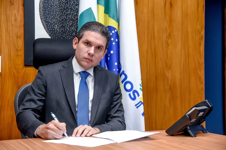 Governo foi surpreendido com decisão de Motta de pautar nesta quarta derrubada do decreto sobre IOF