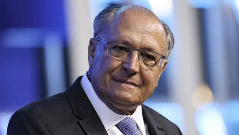 Setor privado dos EUA sugere a Alckmin aliança sobre minerais críticos