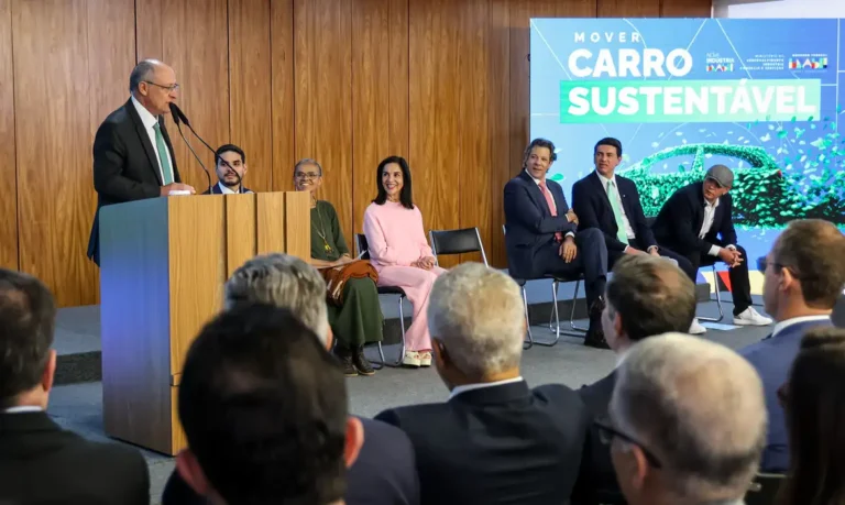 Carros movidos a energia limpa e renovável vão pagar menos impostos