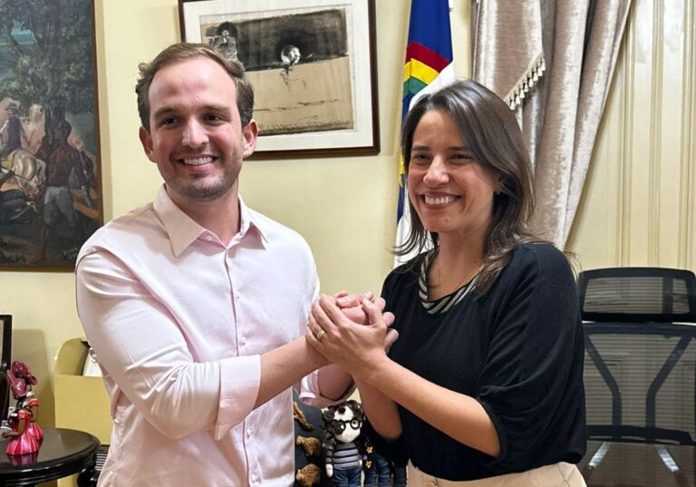 Prefeito Victor  Coelho,Mostrando força política e viabiliza  a construção do IML do Araripe na cidade de Ouricuri.