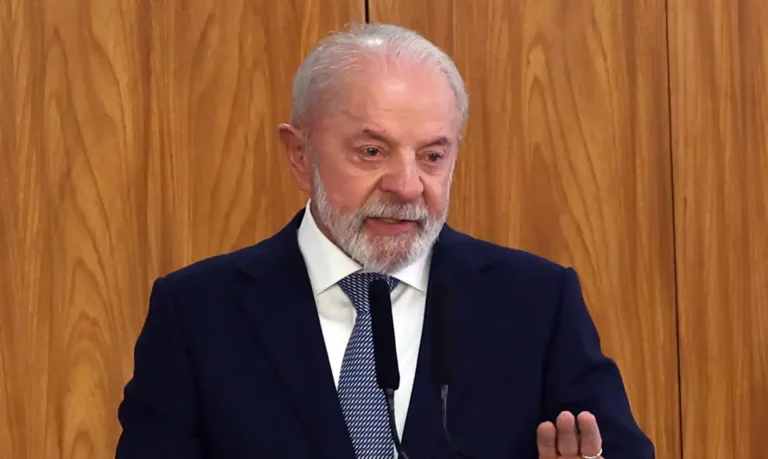 Lula considera aumento do número de deputados como um ‘afronta à sociedade’