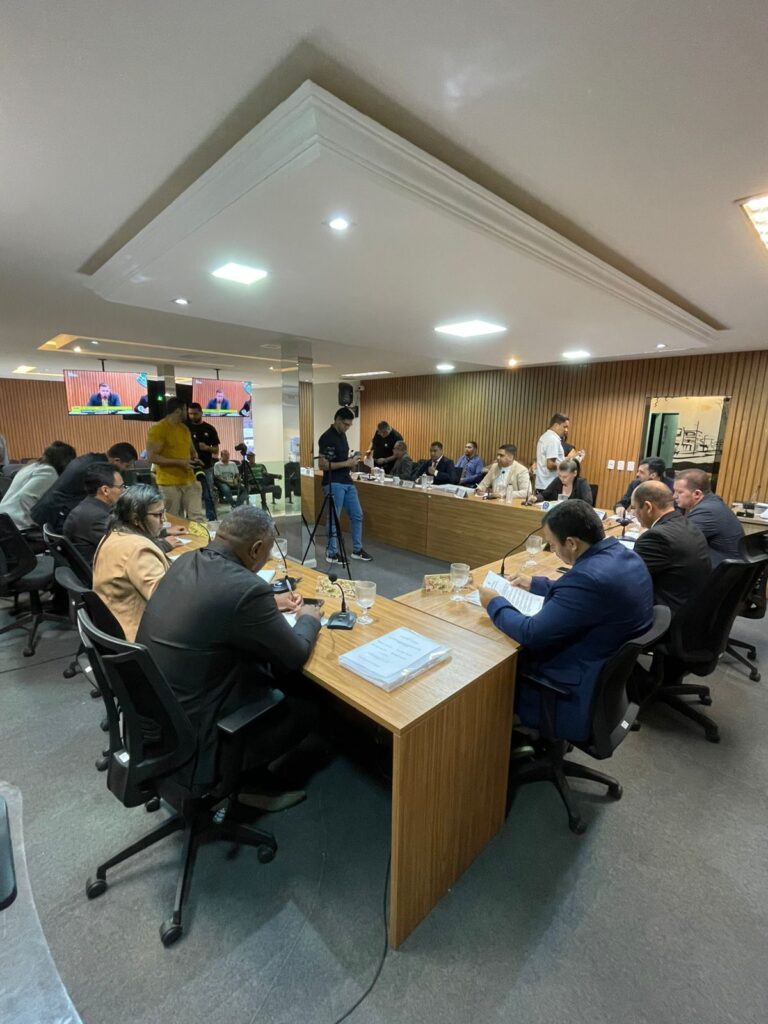 Aprovação de veto e indicações em pauta na Sessão Ordinária na Câmara de Vereadores de Ouricuri