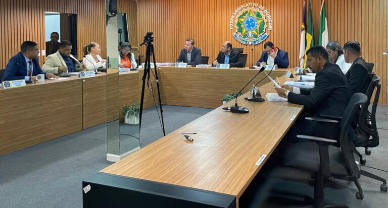 Aconteceu na terça-feira (02) mais uma importante Sessão Ordinária na Câmara de Vereadores de Ouricuri