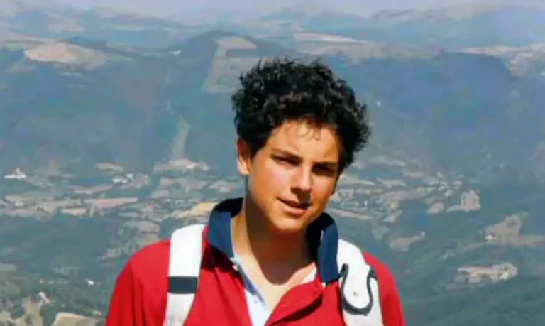 Papa canoniza Carlo Acutis e Pier Giorgio Frassati