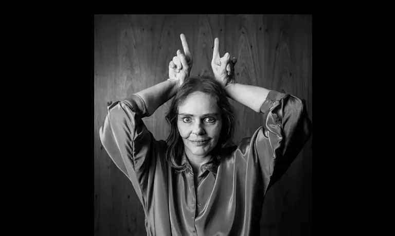 Nas redes sociais, artistas e público lamentam morte de Angela Ro Ro