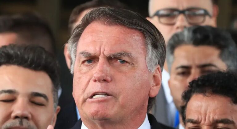 Aliados afirmam que Jair Bolsonaro não vai comparecer ao julgamento no STF