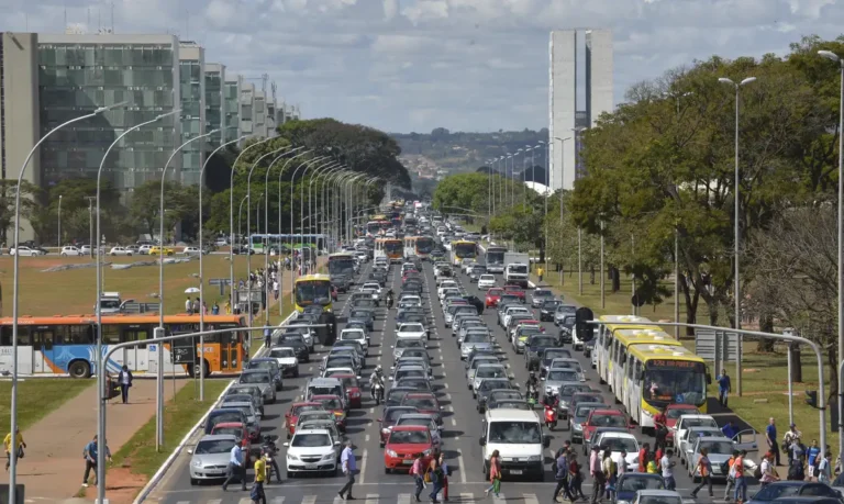 Semana Nacional de Trânsito debate a redução da velocidade nas vias
