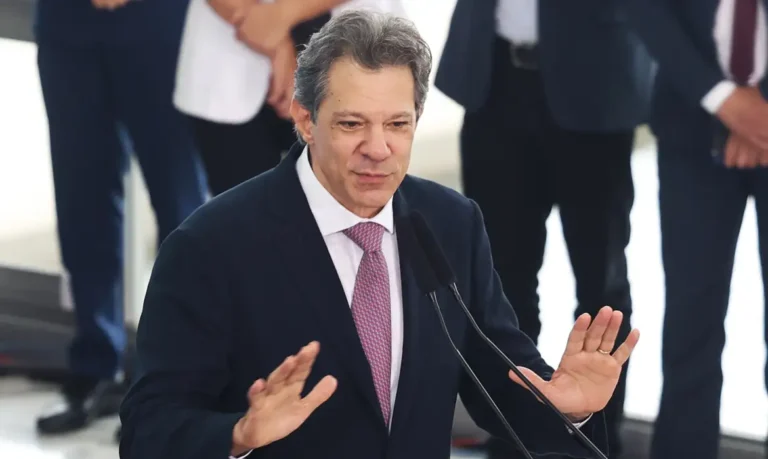 Governo federal quer fatiar medidas de ajuste fiscal em dois projetos