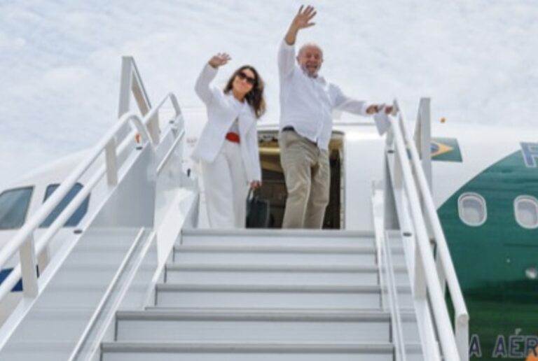 Gastos de viagens do governo Lula saltam de R$1 milhão para R$5 milhões por dia