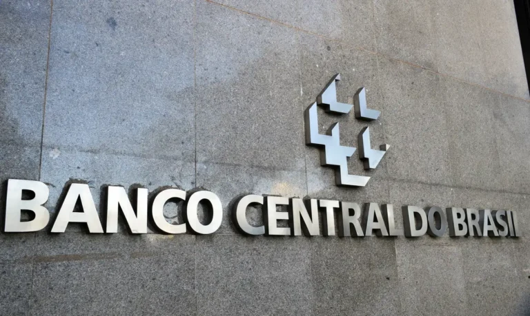 Banco Central alerta que há R$ 10,4 bilhões em valores esquecidos
