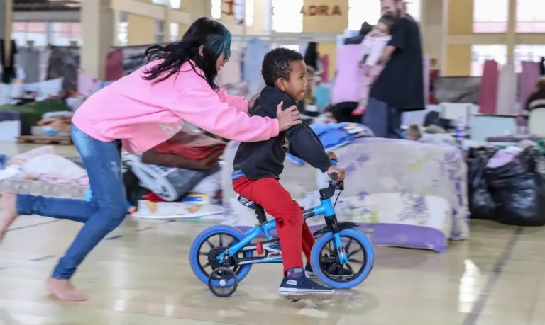 Nos desastres, crianças precisam de atenção diferenciada, diz Unicef