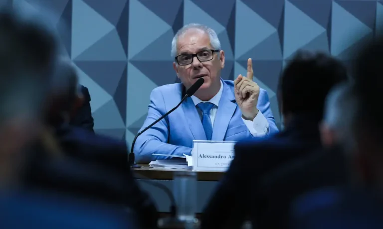 PF prende ex-presidente do INSS em nova fase da Operação Sem Desconto